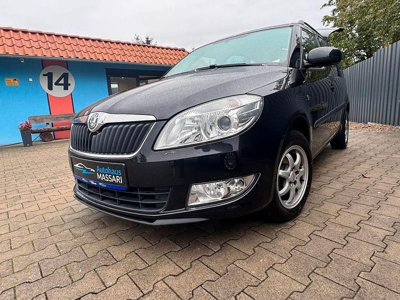 Schwarz Gebraucht 2011 Skoda Roomster Style Van / Kleinbus | 4.590 € (Fairer Preis) - Bild 1/4