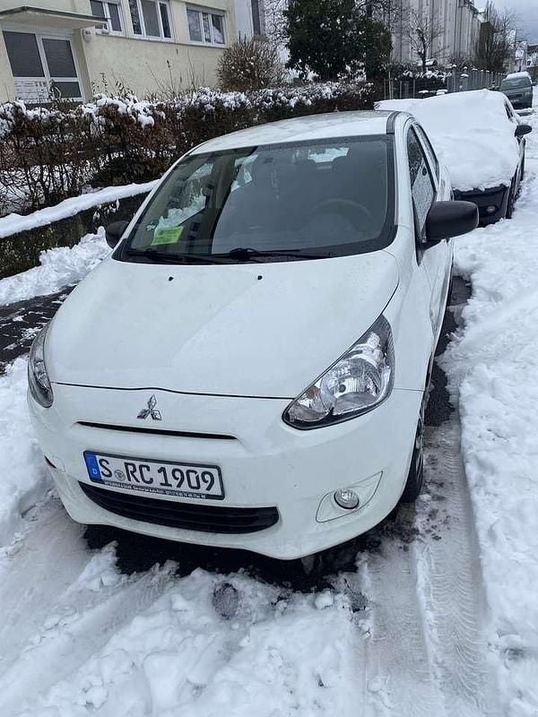 Gebraucht 2015 Mitsubishi Space Star Limousine | 4.500 € (Guter Preis) - Bild 1/4