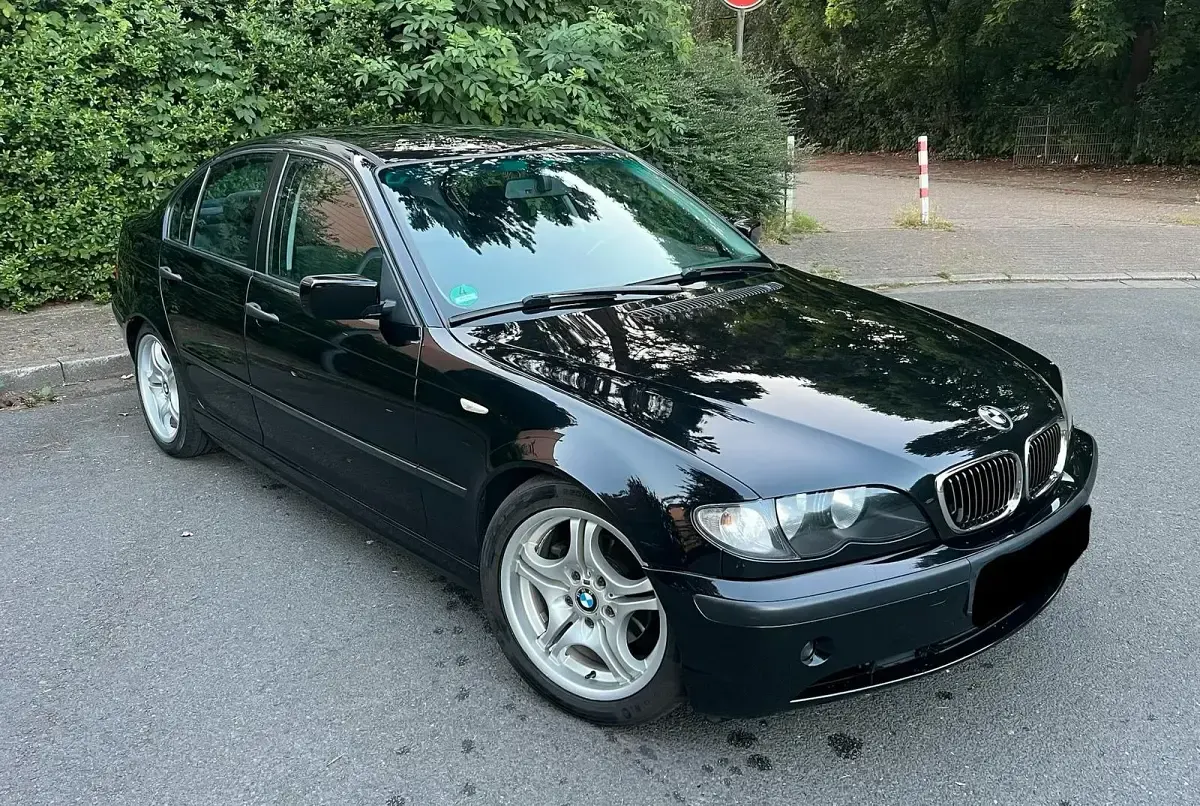 Gebraucht BMW 316 115 PS (84 kW) 2005 Schwarz Limousine