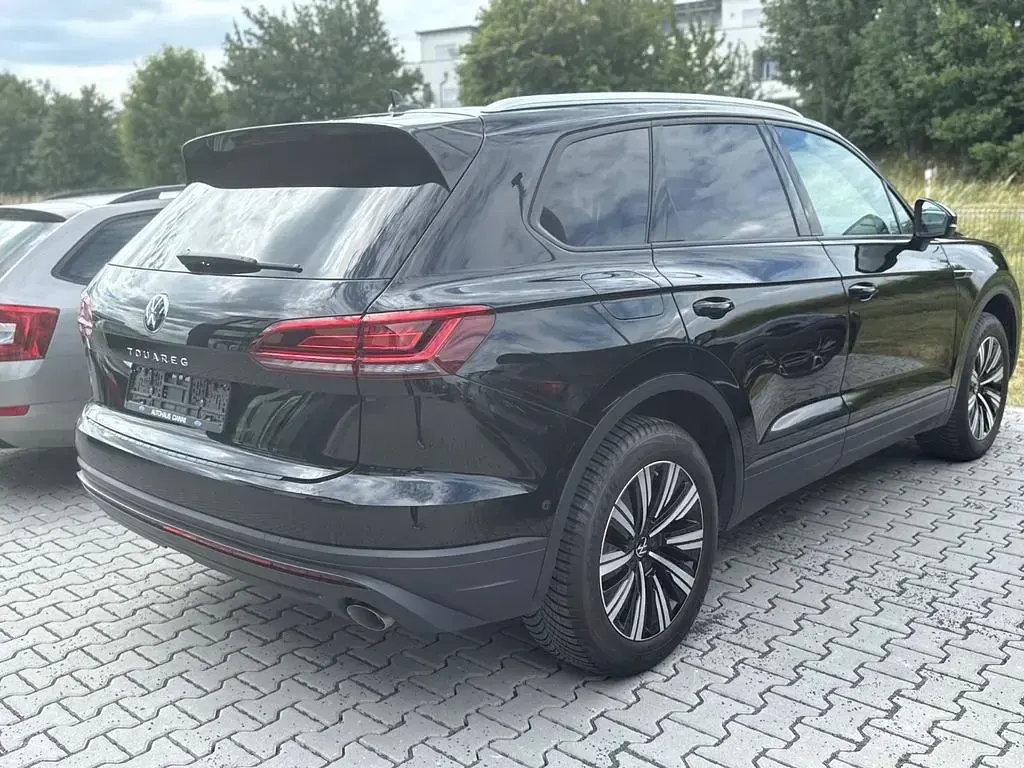 Gebraucht VW Touareg 340 PS (250 kW) 2022 Schwarz SUV