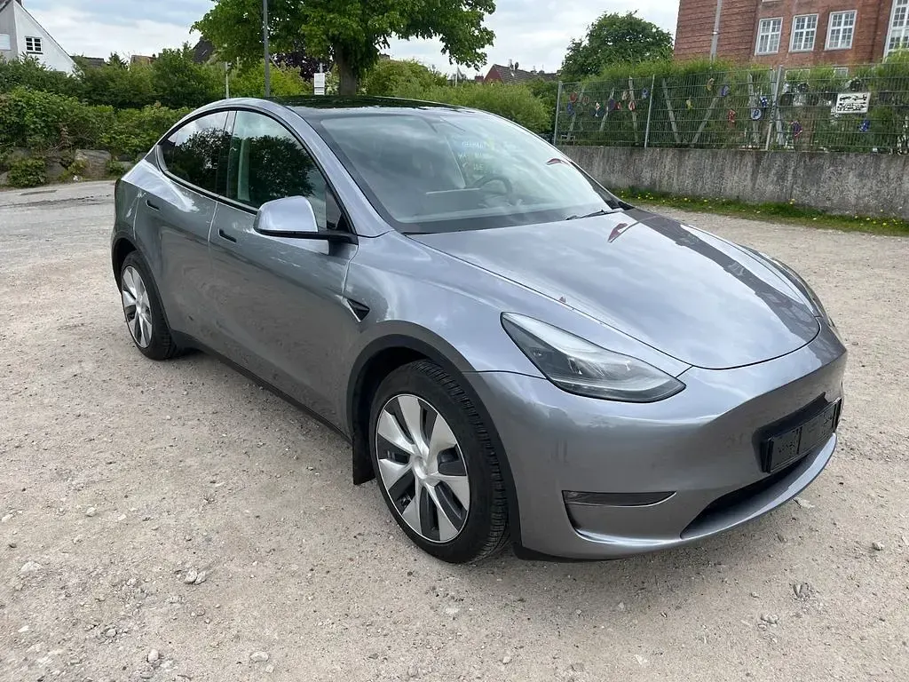 Occasion Tesla Model Y 378 kW (514 ch) 2024 Gris SUV