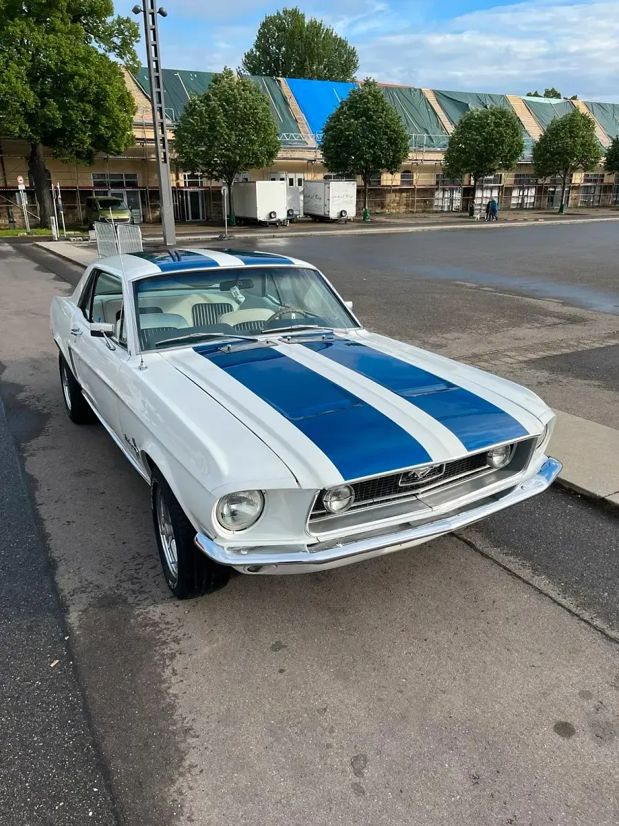 Gebraucht Ford Mustang 230 PS (169 kW) 1968 Weiß Coupé