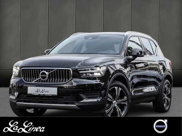 Schwarz Gebraucht 2021 Volvo XC40 Inscription SUV | 29.750 € (Guter Preis) - Bild 1/3