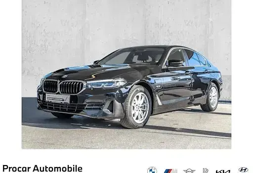 Gebraucht BMW 530e Sport Line 292 PS (214 kW) 2022 Limousine