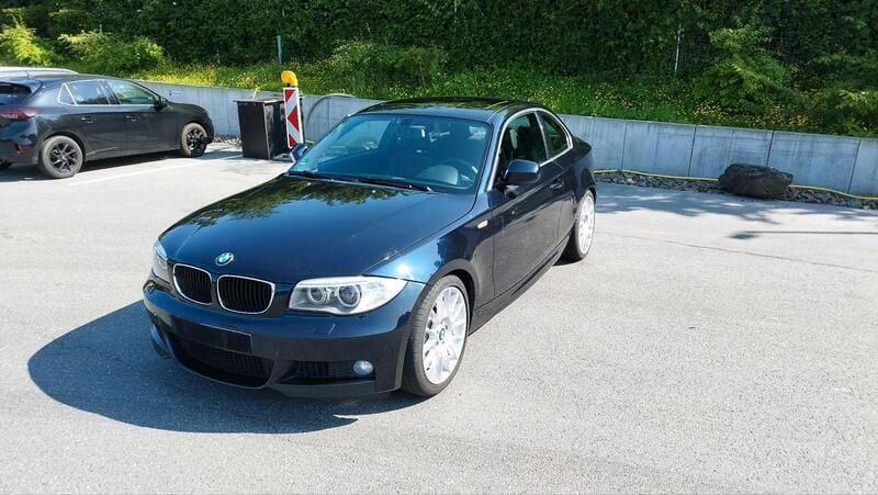 Schwarz Gebraucht 2013 BMW 125 Coupé Sport Line Coupé | 20.000 € - Bild 1/4