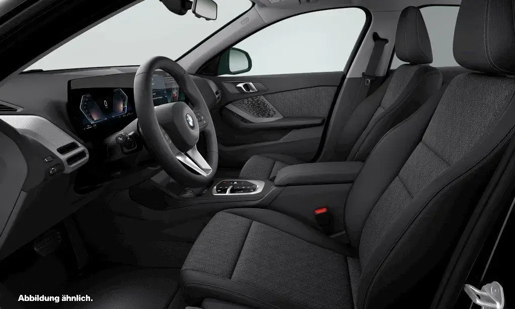 Neu BMW 120 156 PS (114 kW) 2026 Schwarz uni Kleinwagen