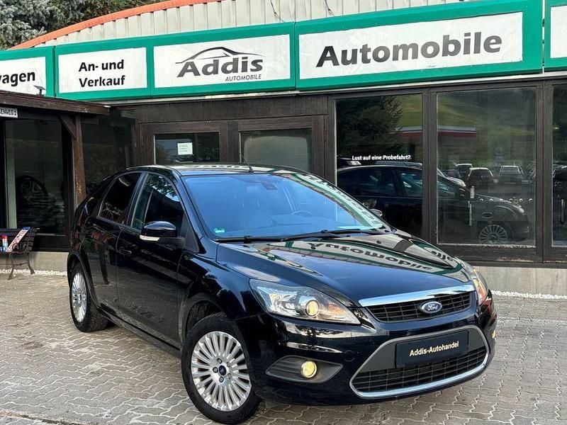 Schwarz Gebraucht 2008 Ford Focus Titanium Limousine | 2.999 € (Fairer Preis) - Bild 1/4