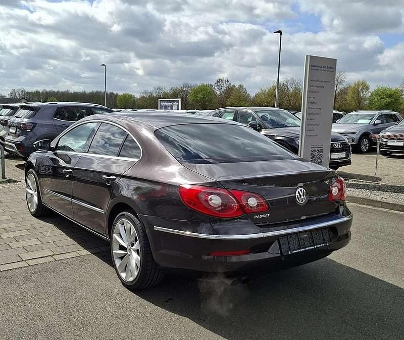 Gebraucht VW Passat 200 PS (147 kW) 2009 Braun Coupé