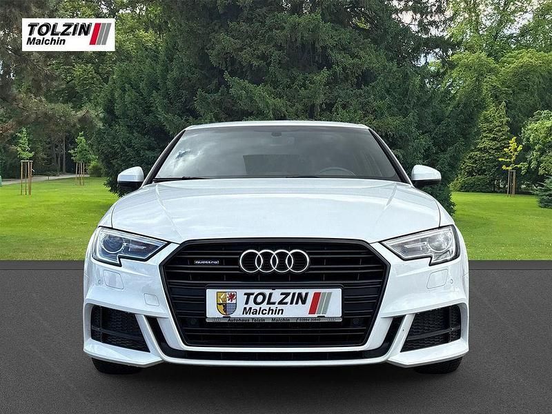 Weiß Gebraucht 2019 Audi A3 Design Limousine | 23.990 € (Etwas zu teuer) - Bild 1/3