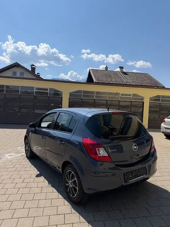 Gebraucht Opel Corsa Edition 86 PS (63 kW) 2010 Blau Kleinwagen