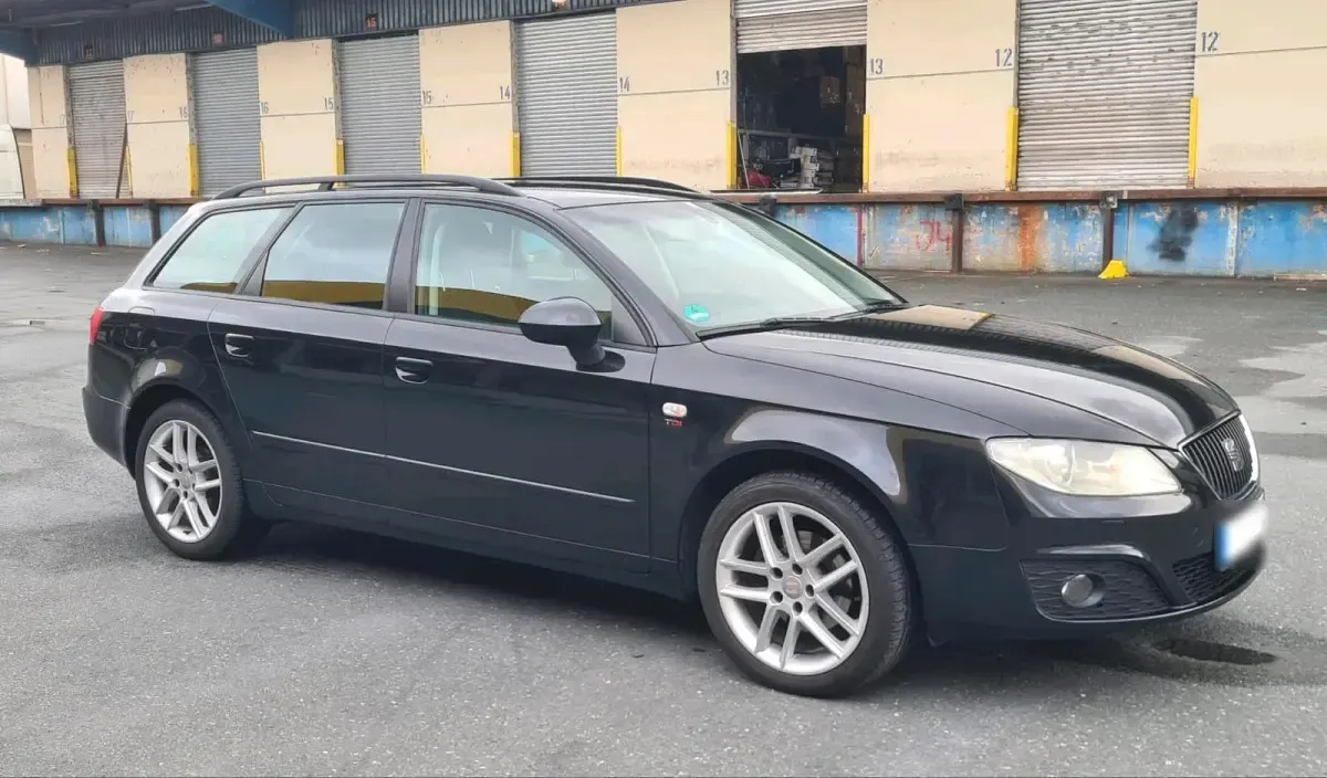 Usado Seat Exeo 143 HP (105 kW) 2012 Preto Carrinha