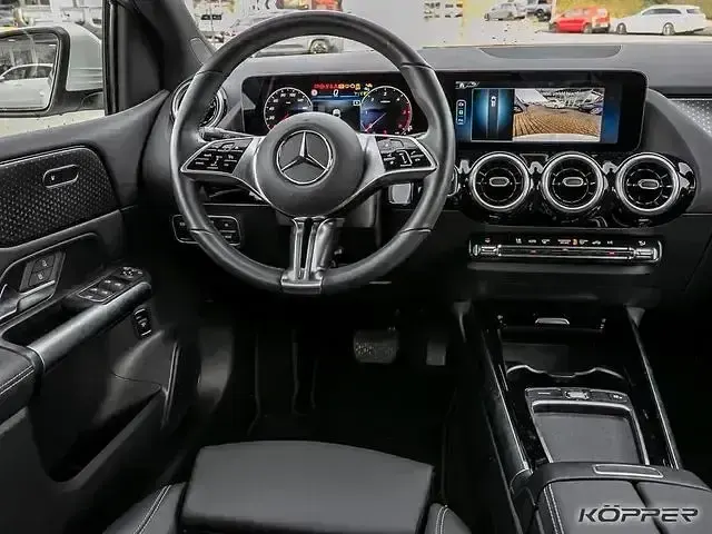 Gebraucht Mercedes B200 Advanced 150 PS (110 kW) 2024 Weiß Kleinwagen