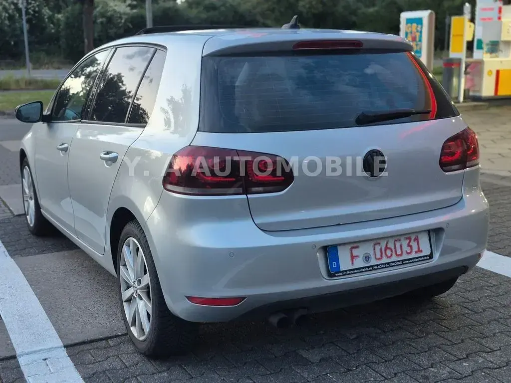 Second-hand VW Golf VI Highline 110 CP (80 kW) 2009 Argintiu Hatchback