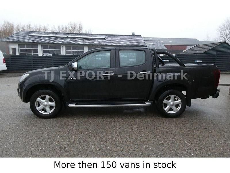 Gebraucht Isuzu D-Max 163 PS (119 kW) 2019 Schwarz SUV