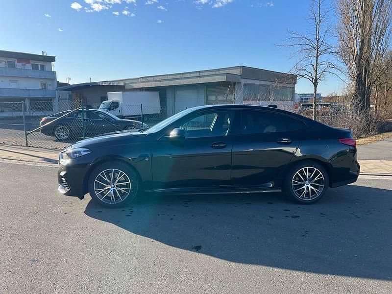Gebraucht BMW 220 Performance 178 PS (130 kW) 2023 Schwarz Coupé
