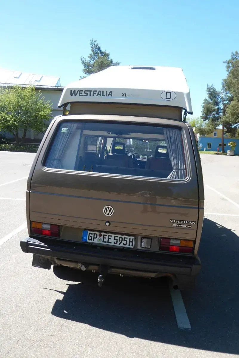 Używany VW Multivan 112 KM (82 kW) 1988 Brązowy Minivan