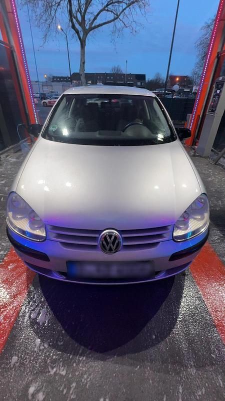 Gebraucht VW Golf 75 PS (55 kW) 2004 Silber Coupé