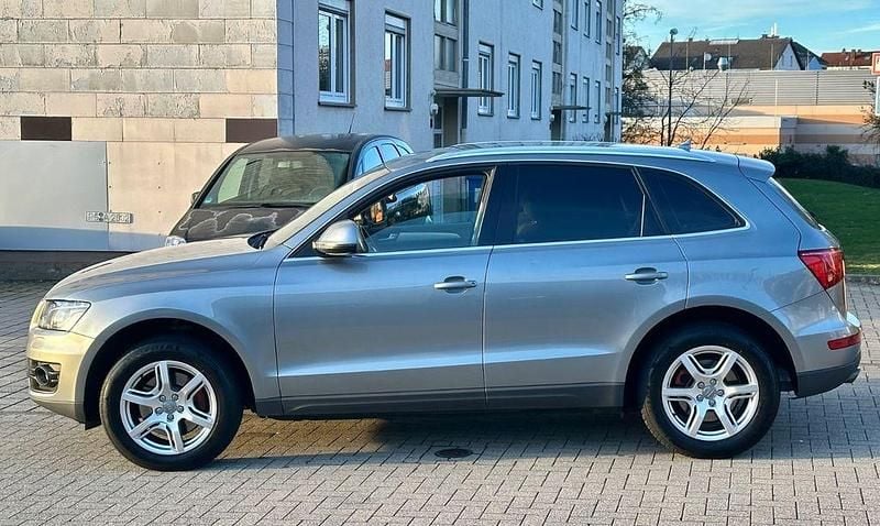 Gebraucht Audi Q5 Comfort 239 PS (175 kW) 2009 Grau SUV