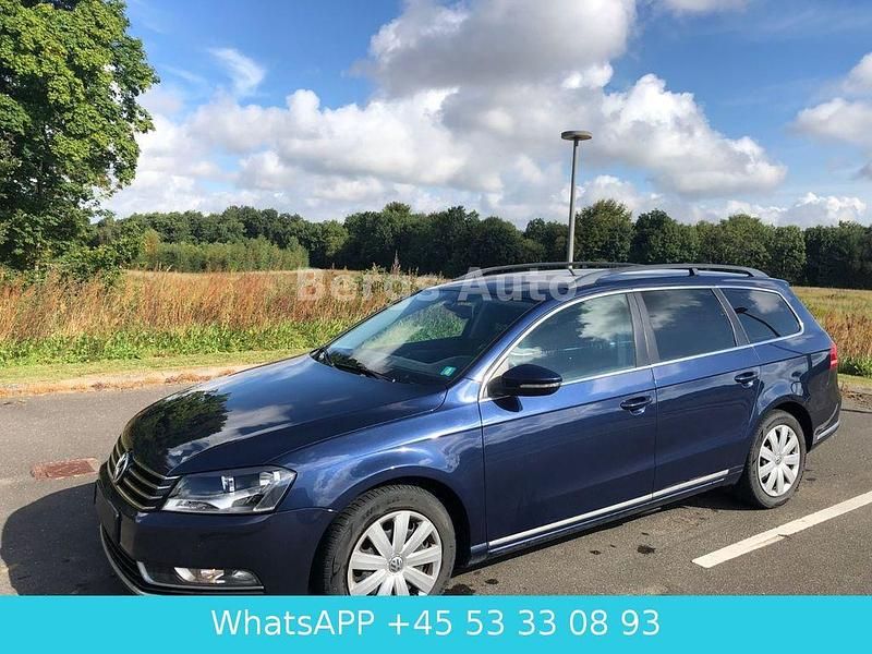 Blau Gebraucht 2014 VW Passat Limousine | 6.800 € (Guter Preis) - Bild 1/4