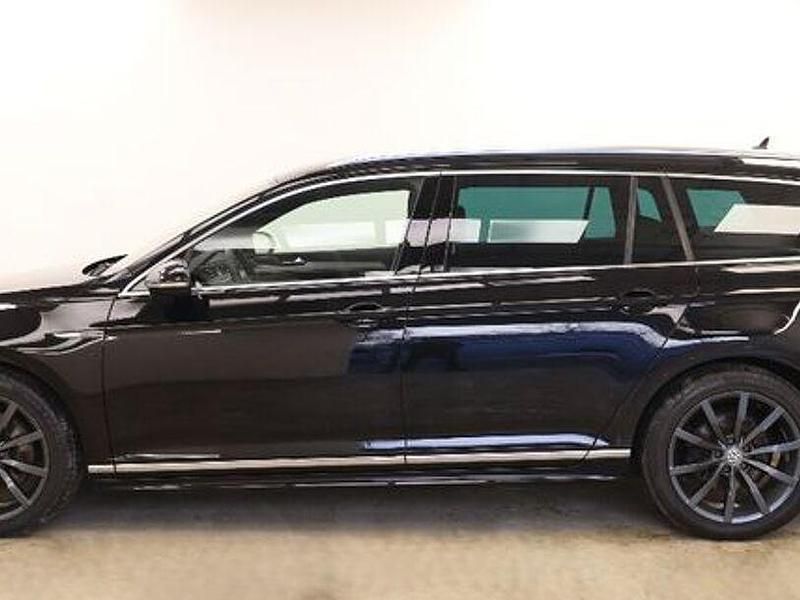 Gebraucht VW Passat R-line 190 PS (139 kW) 2018 Schwarz Kombi