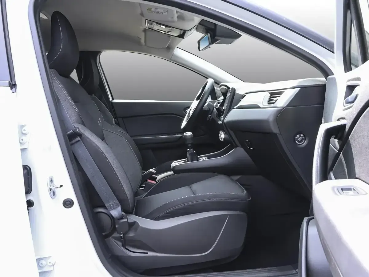 Gebraucht Renault Captur Experience 131 PS (96 kW) 2021 Weiss qnc+schwarz gne (weiß) SUV