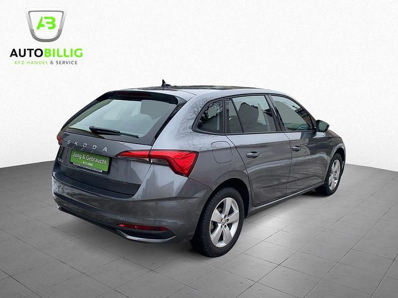 Gebraucht Skoda Scala Selection 116 PS (85 kW) 2024 Graphitegrau metallic Kleinwagen