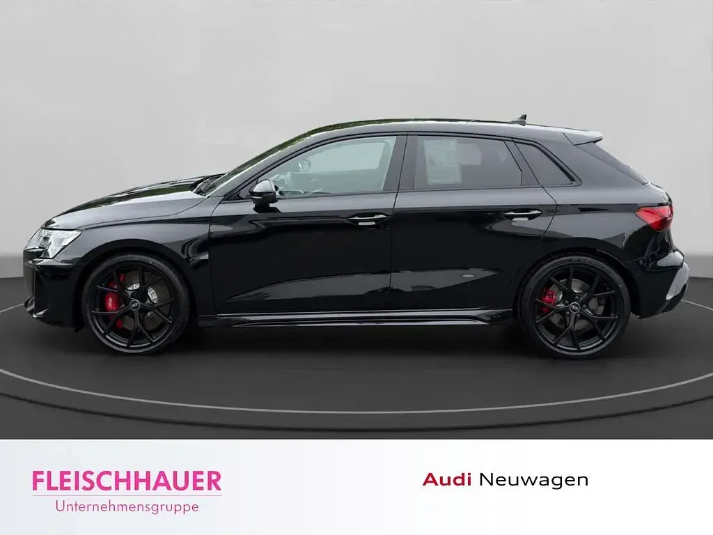 Neu Audi RS3 Sport 400 PS (294 kW) 2026 Schwarz Limousine