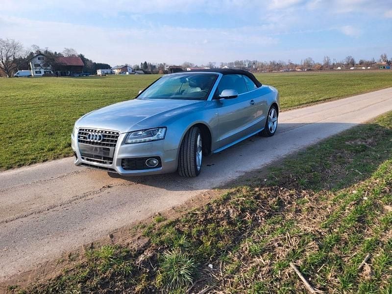 Gebraucht Audi A5 Cabriolet S-Line 211 PS (155 kW) 2011 Grau Cabrio