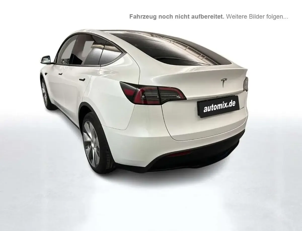 Gebraucht Tesla Model Y 378 kW (514 PS) 2023 Weiss SUV