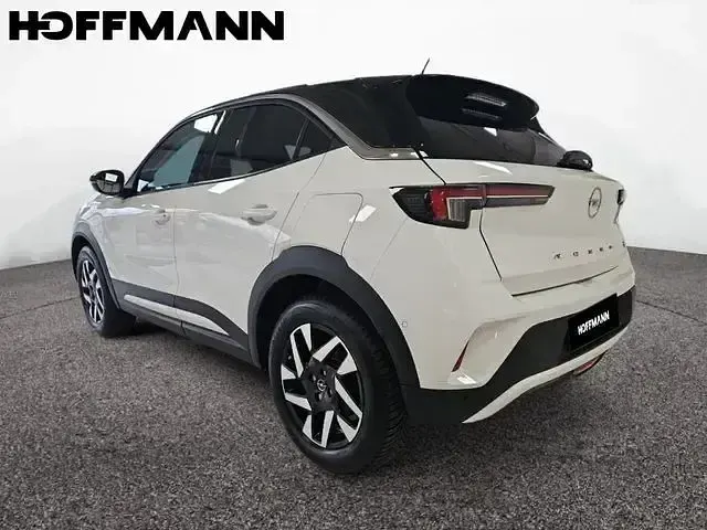 Gebraucht Opel Mokka-e Elegance 100 kW (136 PS) 2023 Arktis weiß SUV