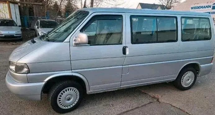 Usado VW T4 116 HP (85 kW) 2003 Prateado Van