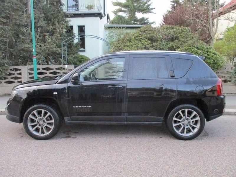 Gebraucht Jeep Compass 170 PS (125 kW) 2015 Schwarz (metallic) SUV