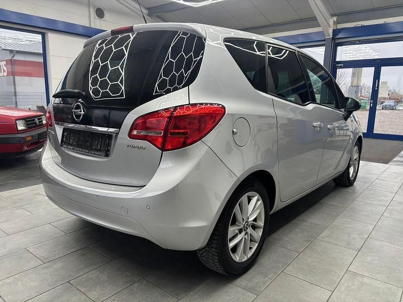 Gebraucht Opel Meriva 120 PS (88 kW) 2016 Silber Van / Kleinbus