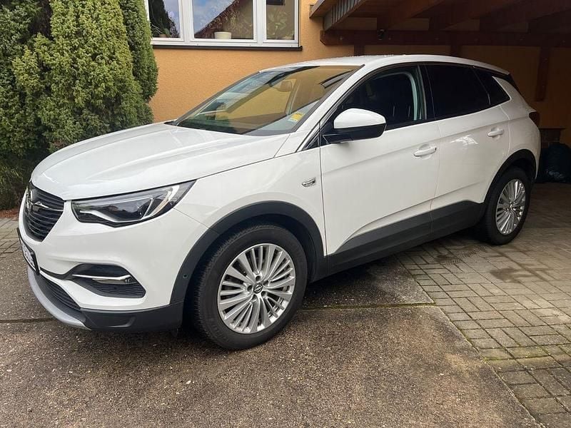 Weiß Gebraucht 2019 Opel Grandland X SUV | 17.950 € (Guter Preis) - Bild 1/4