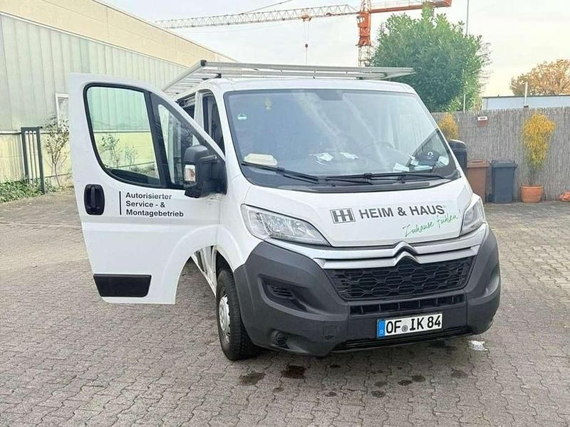 Weiß Gebraucht 2021 Citroën Jumper Van / Kleinbus | 16.000 € (Superpreis) - Bild 1/4