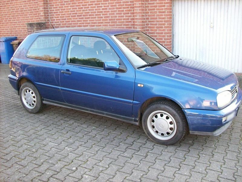 Gebraucht VW Golf III 75 PS (55 kW) 1996 Blau Limousine