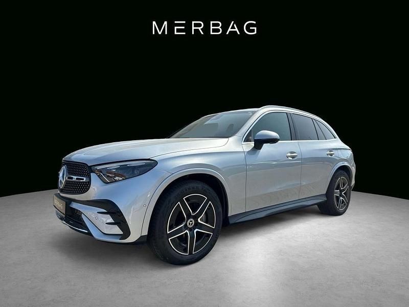Hightechsilber Gebraucht 2023 Mercedes GLC400d AMG line SUV | 62.900 € (Etwas zu teuer) - Bild 1/4