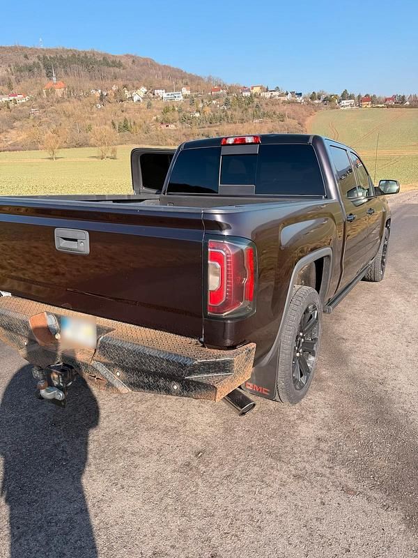 Gebraucht GMC Sierra 420 PS (308 kW) 2016 Andere farben Abholung