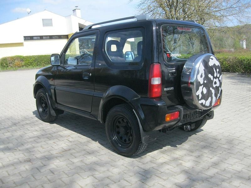 Używany Suzuki Jimny 82 KM (60 kW) 2001 Czarny SUV