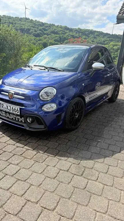 Second-hand Abarth 595 Turismo 165 CP (121 kW) 2022 Albastru Cabrio