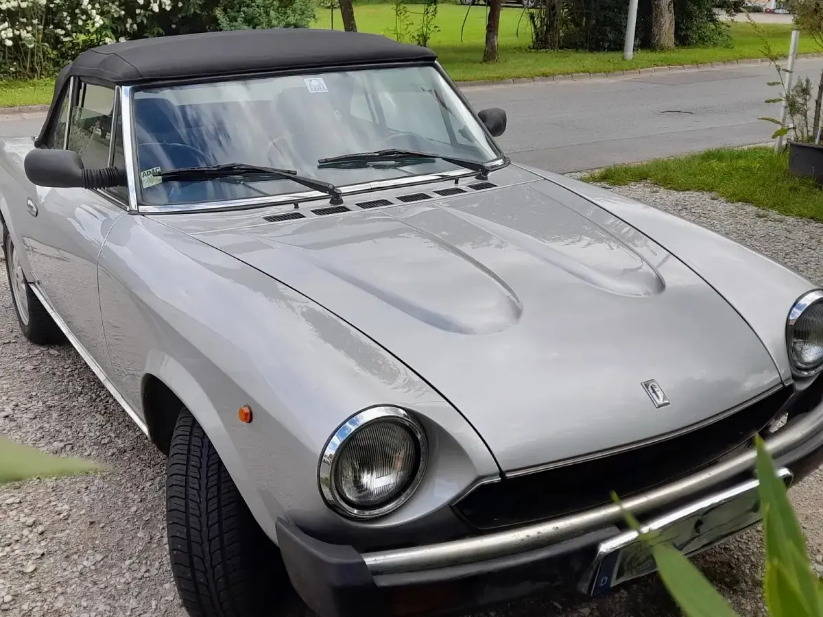 Gebraucht Fiat 124 103 PS (75 kW) 1985 Silber Cabrio