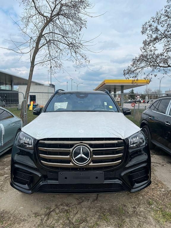 Ny Mercedes GLS450 367 HK (269 kW) 2026 Sort SUV