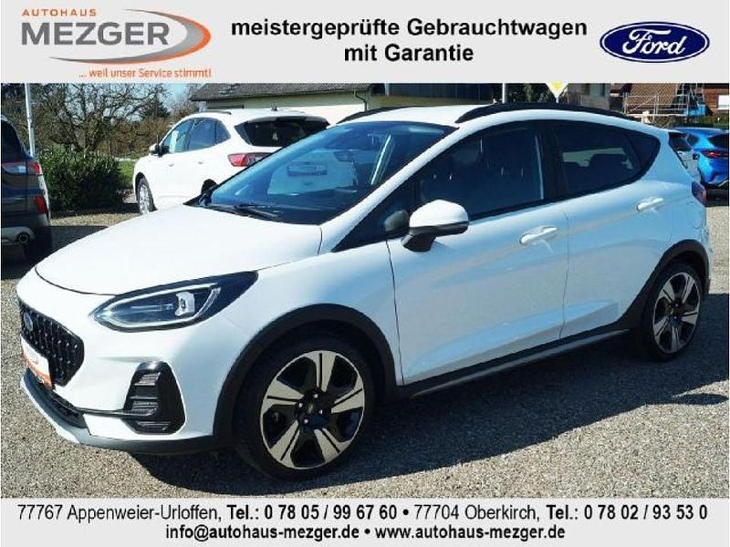 Gebraucht Ford Fiesta Active X 125 PS (91 kW) 2022 Frostweiß Kleinwagen