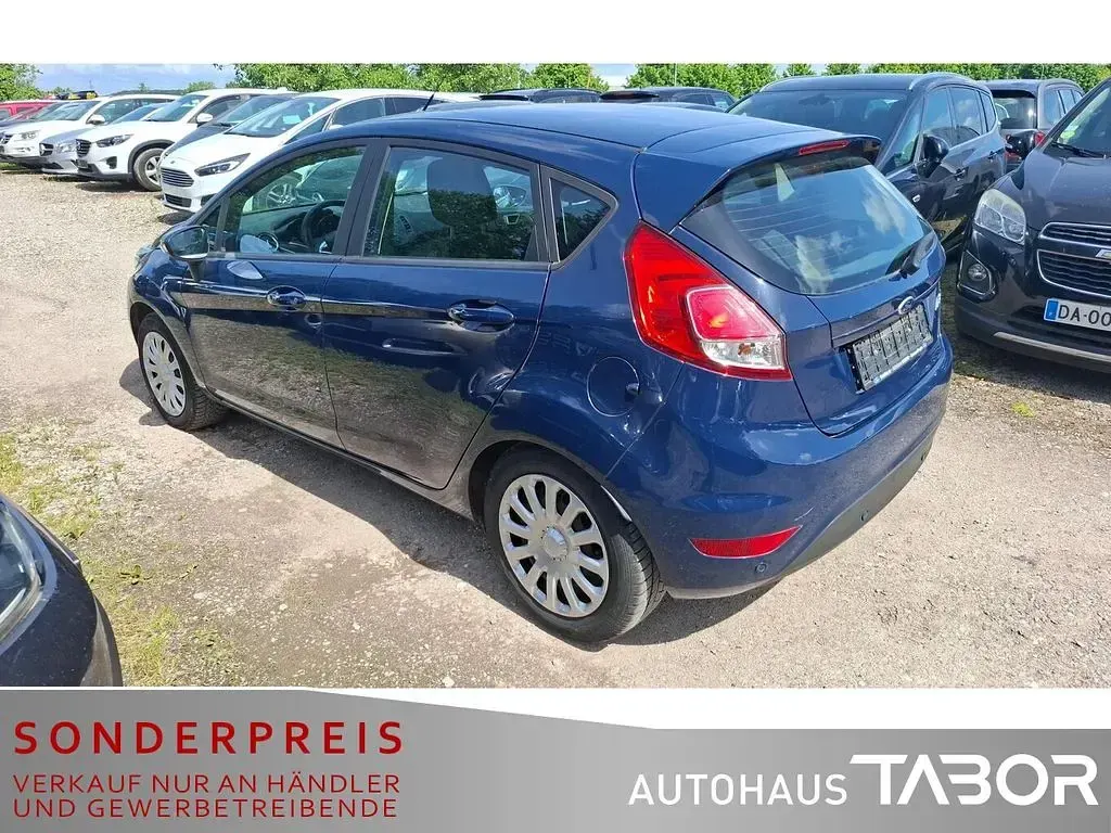 Gebraucht Ford Fiesta 82 PS (60 kW) 2013 Blazerblau Kleinwagen
