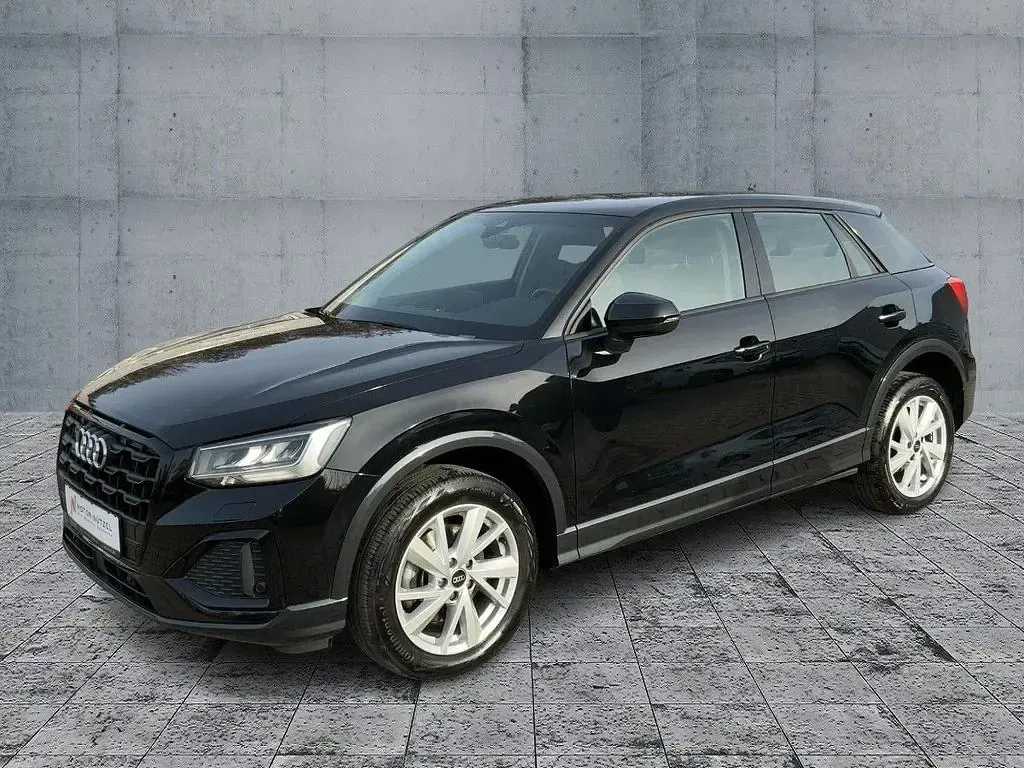 Używany Audi Q2 Advanced Plus 150 KM (110 kW) 2022 Czarny SUV