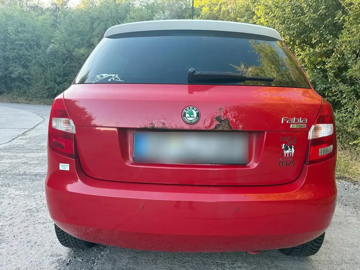 Gebraucht Skoda Fabia 105 PS (77 kW) 2010 Rot Limousine