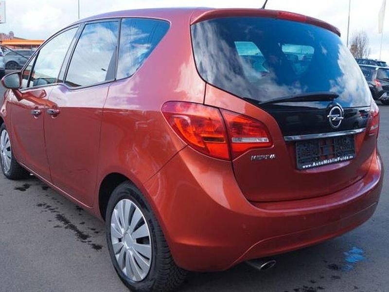Gebraucht Opel Meriva Innovation 170 PS (125 kW) 2011 Orange Van / Kleinbus