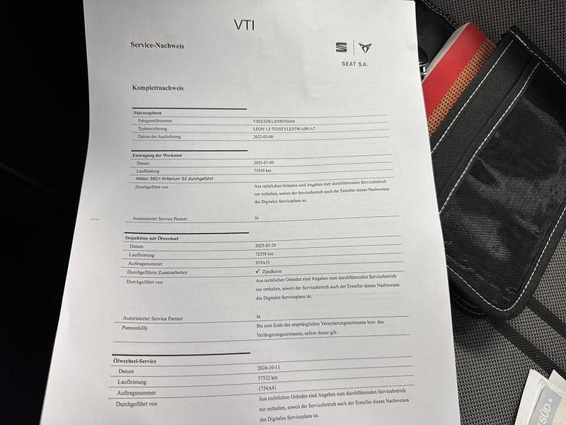 Gebraucht Seat Leon Style 131 PS (96 kW) 2022 Weiß Limousine