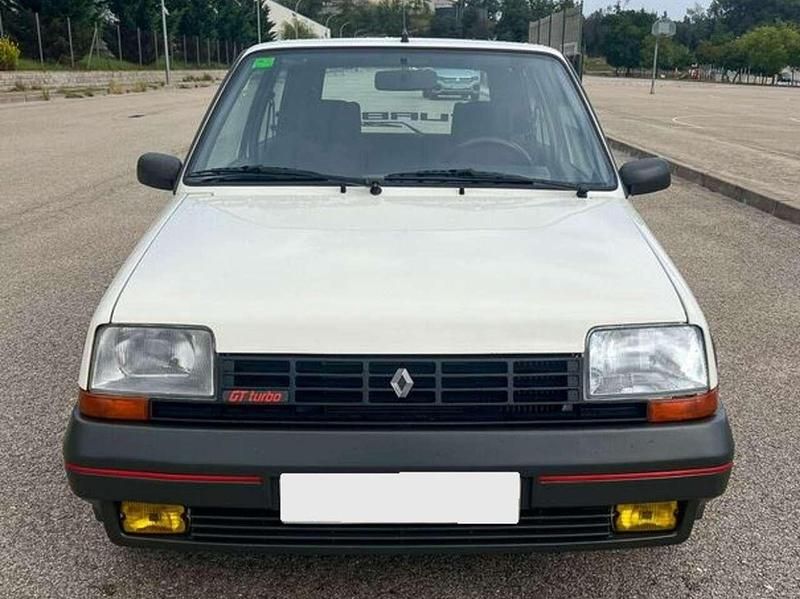 Weiß Gebraucht 1986 Renault R5 GT Kleinwagen | 12.400 € - Bild 1/4