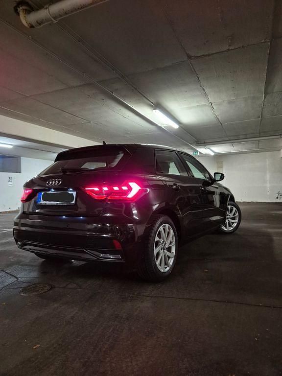 Gebraucht Audi A1 Sportback 116 PS (85 kW) 2019 Schwarz Kleinwagen